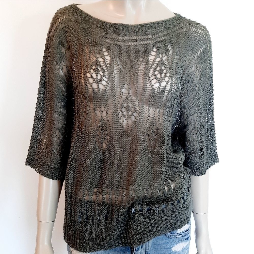 ANTHROPOLOGIE Moth Crocheted Sweater Top sz Small